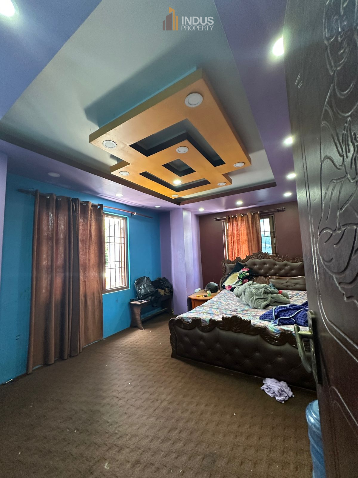 property-image
